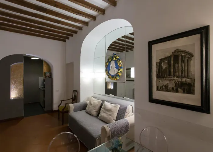 Navona Apartment *